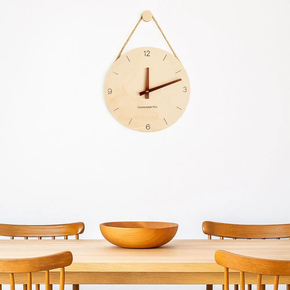 Home Decor Round Solid Wood Clock Hanging Minimalist Aesthetic Clock Nordic Style Wall Clock Living Room